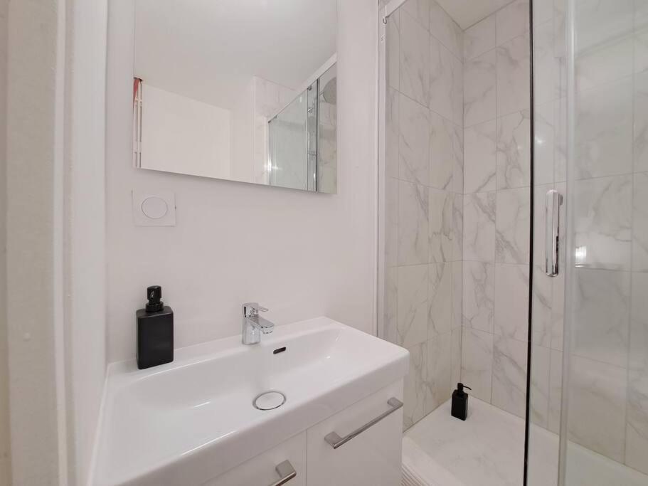 Apartament Florence - Appart'City Reims Zewnętrze zdjęcie